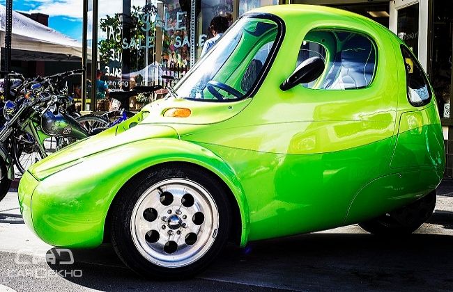 10 Clever Smallest Cars ever built | Features | CarDekho.com