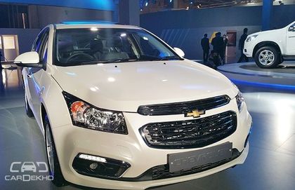 Chevrolet Cruze Facelift Showcased at Auto Expo 2016