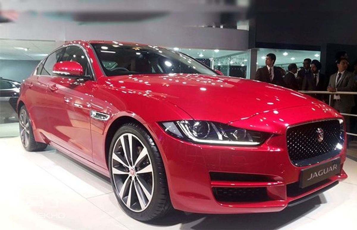 Jaguar XE