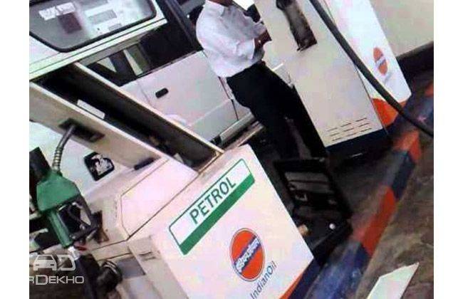 Petrol price slashed by Rs. 3; diesel increased by Rs. 1.47