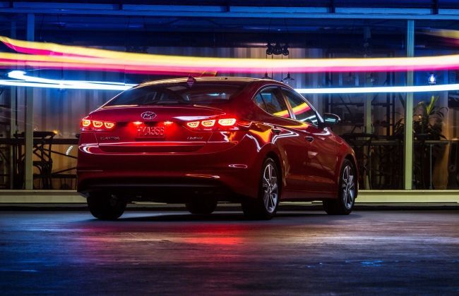 Hyundai Elantra 
