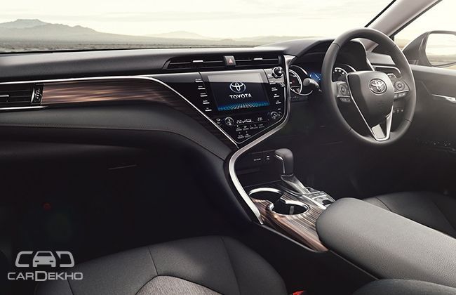 2018 Toyota Camry Hybrid 