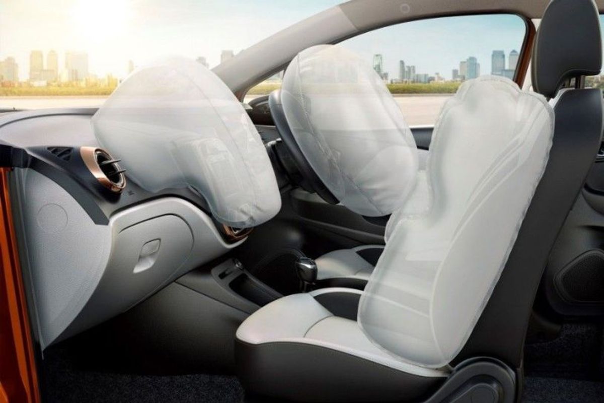 Renault Captur: Airbags