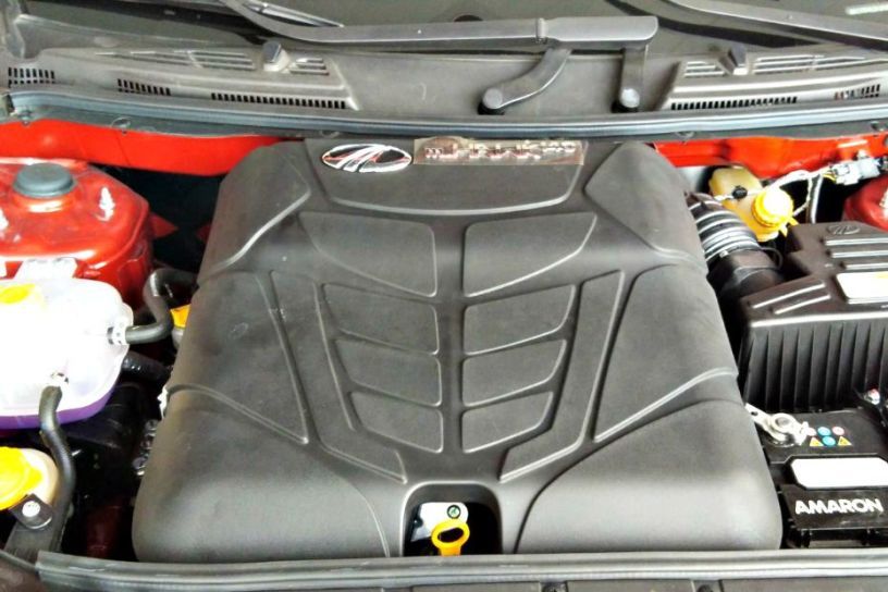 Mahindra XUV500 Petrol Mahindra XUV500 Petrol