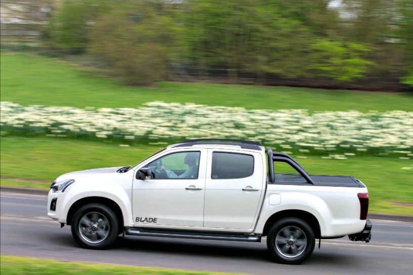 Isuzu D-Max Blade Isuzu D-Max Blade