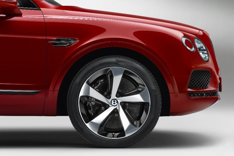 Bentley Bentayga V8 Carbon-Ceramic Brakes