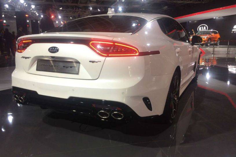 First Look Kia Stinger