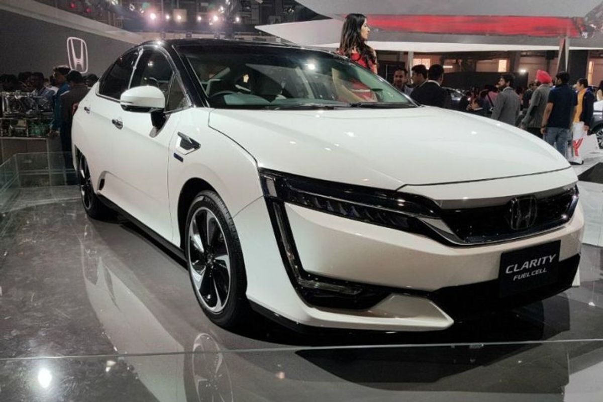 2017 Honda Clarity FCV 2017 Honda Clarity FCV