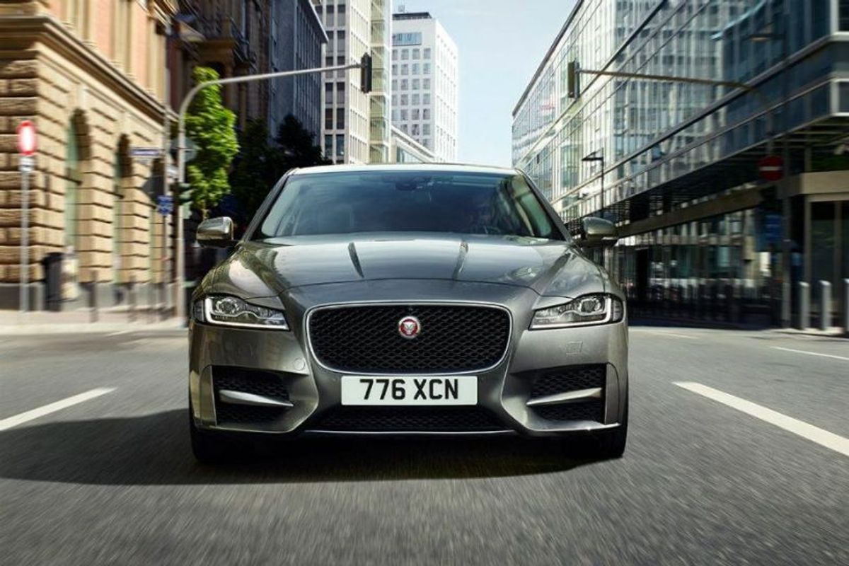 Jaguar XF Jaguar XF