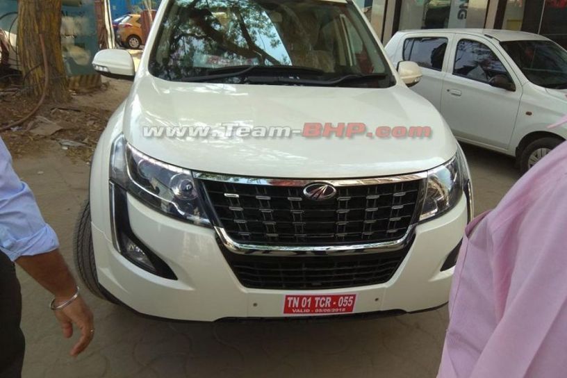 2018 Mahindra XUV500 2018 Mahindra XUV500