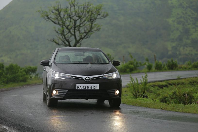 Toyota Corolla Altis
