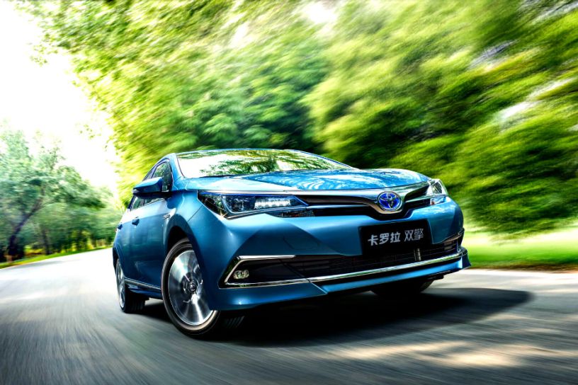 Toyota Corolla Plug-in Hybrid Revealed | CarDekho.com