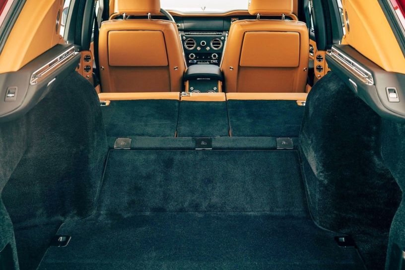 Rolls-Royce Cullinan Rolls-Royce Cullinan
