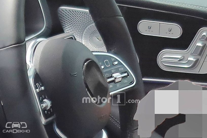 New Spy Pics Of 2019 Mercedes-Benz GLE Interior Reveal Widescreen Display