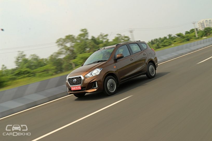 Clash of Segments: Hyundai Santro vs Datsun GO+ - Which Car To Buy?
