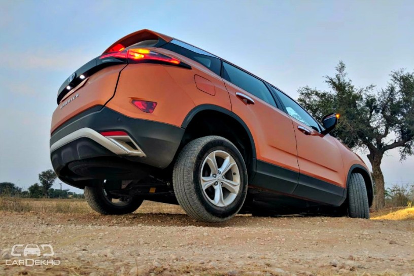 Tata Harrier vs Land Rover Discovery Sport: Basic Differences