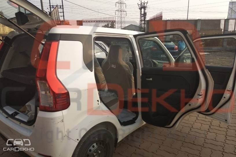 New Maruti Suzuki WagonR 2019 Spied Inside-Out For The First Time; Gets Touchscreen Infotainment System