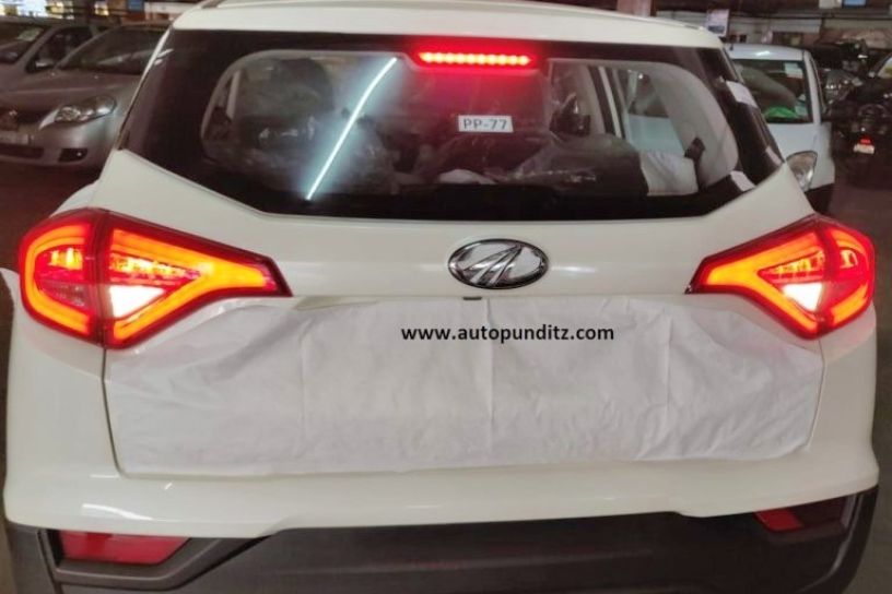 Mahindra XUV300 Mahindra XUV300