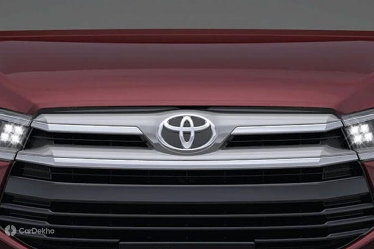 Toyota grille logo