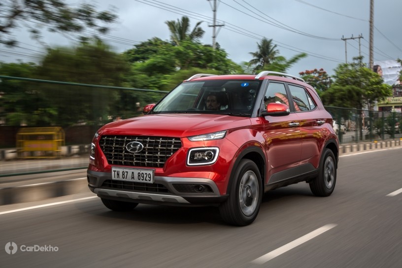 Hyundai Venue vs Ford EcoSport Comparison, Dimensions, Variants, Specs