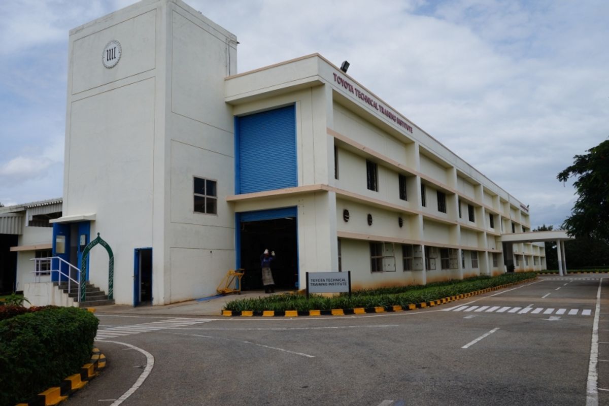 Toyota Technical Training Institute Toyota Technical Training Institute