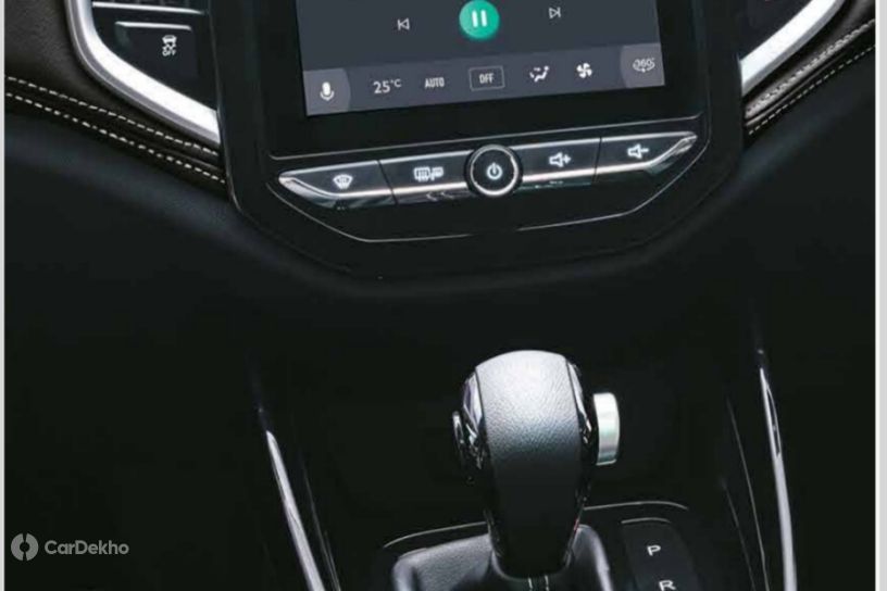 MG Hector Petrol-AT Fuel Efficiency: Claimed vs Real