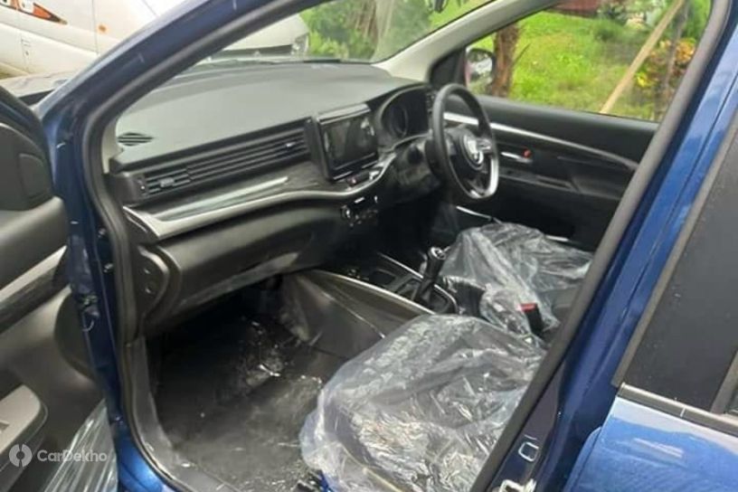 Maruti Suzuki XL6 Spied Inside-Out Ahead Of Its Launch Tomorrow