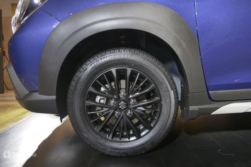 Maruti XL6 In Pictures: Exterior, Interior, Features & More