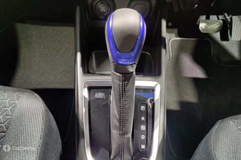 Maruti Suzuki Swift Hybrid: In Pics | CarDekho.com