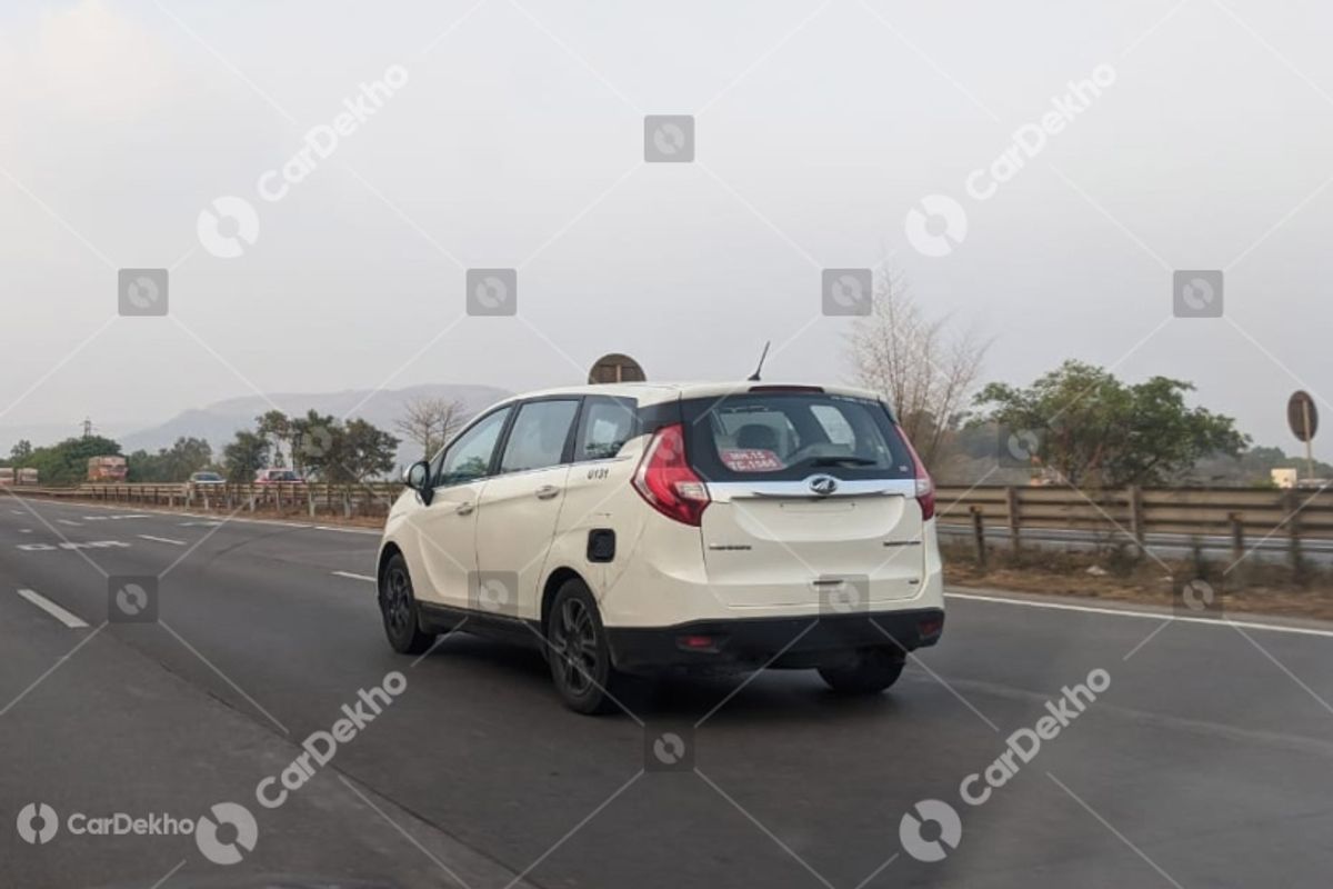 Mahindra Marazzo petrol