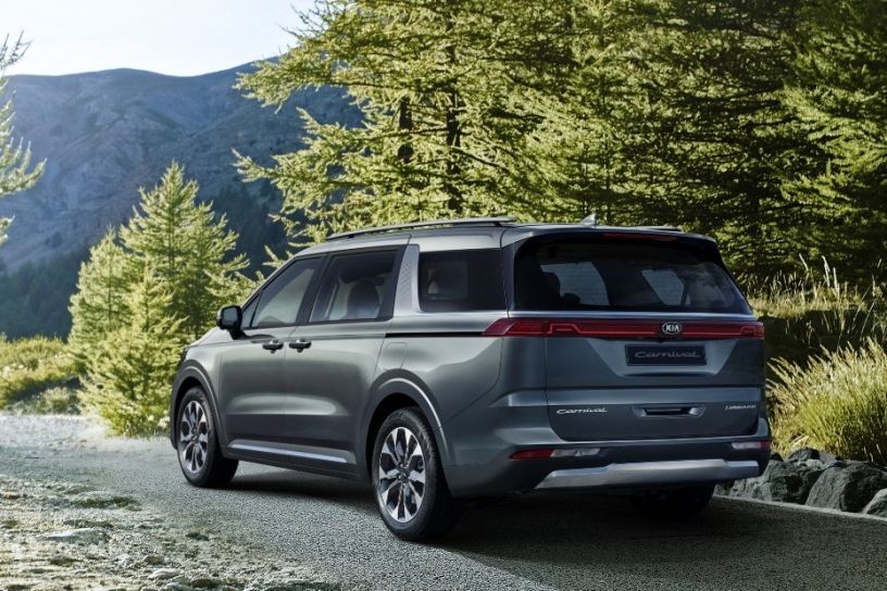 New-gen Kia Carnival MPV Unveiled