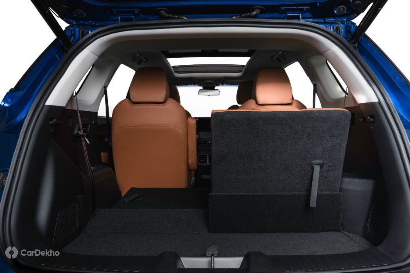 MG Hector vs Hector Plus: Which SUV To Pick?