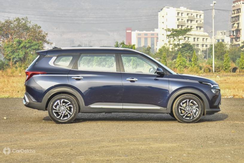 Top 8 Highlights Of The Kia Carens MPV | CarDekho.com