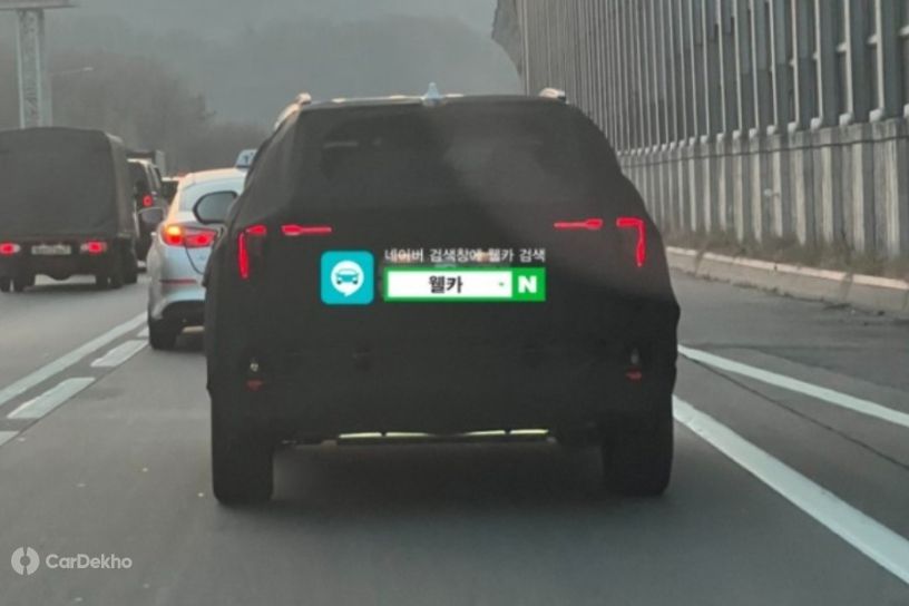 New Taillight Signature For Facelifted Kia Seltos Spied