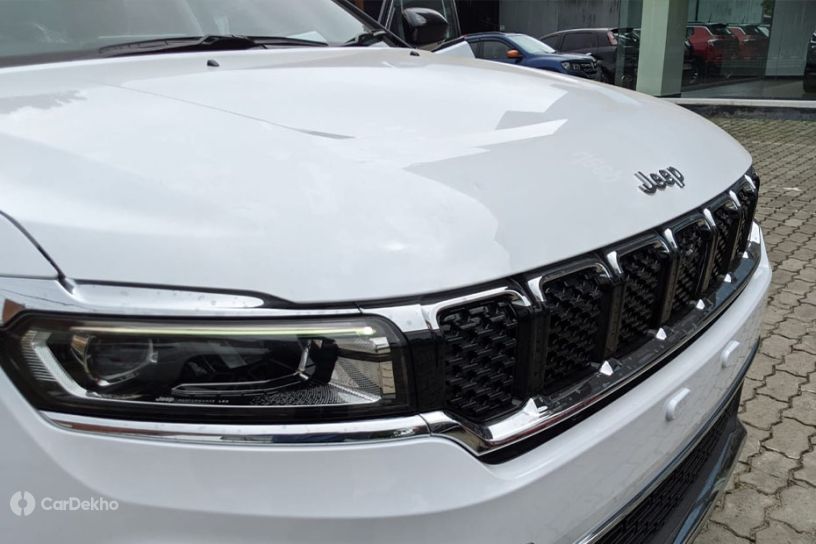 Jeep Meridian headlight