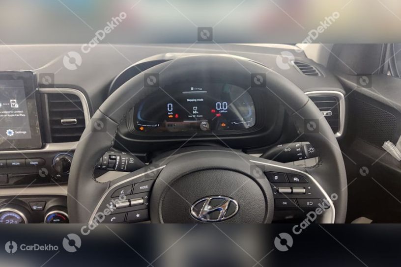 2022 Hyundai Venue digitised driver display