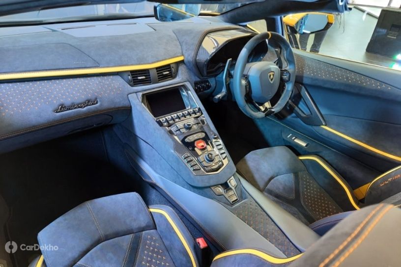 lamborghini aventador ultimae