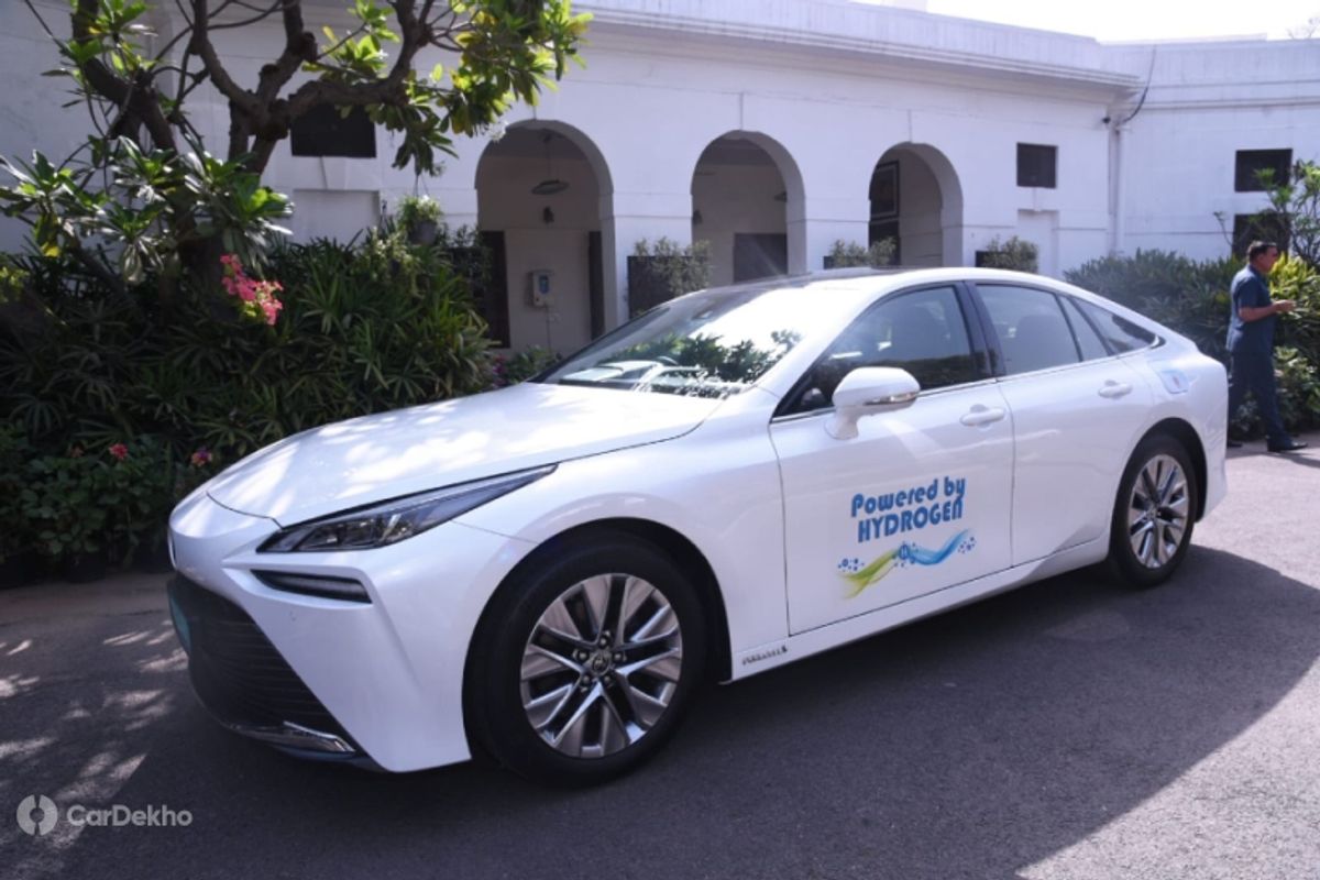 Toyota Mirai Toyota Mirai