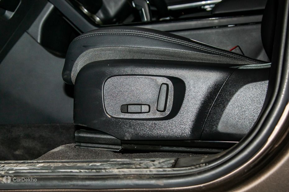 Range Rover Evoque power adjustable front seats