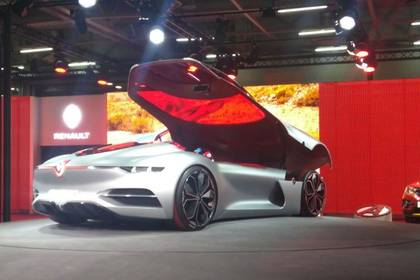 Renault Trezor Concept Showcased At Auto Expo 18 Cardekho Com