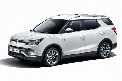 Mahindra To Introduce Xuv300 Based 7 Seater India Launch Likely By 2022 Cardekho Com
