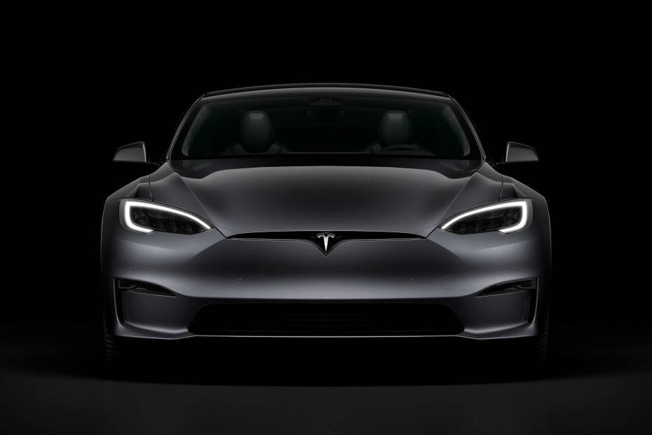 Tesla s online updates