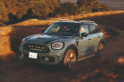 Mini Countryman Black Edition launched at Rs 42.40 lakh