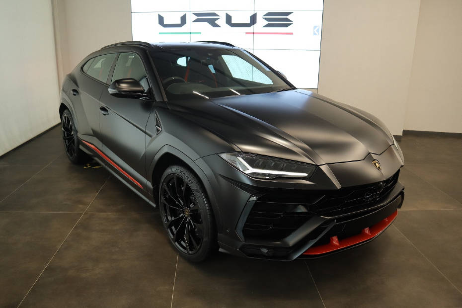 lamborghini urus graphite capsule price