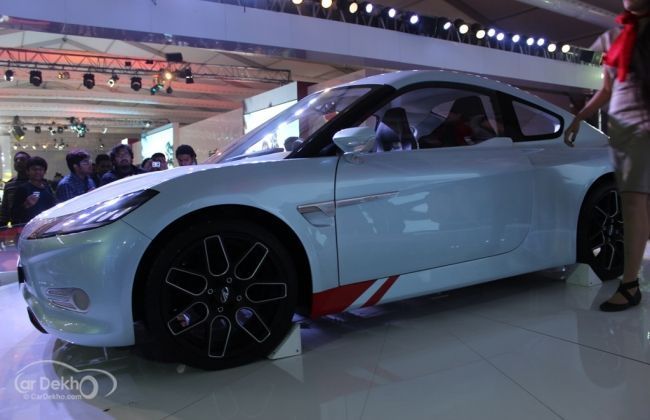Mahindra Reva Halo electric Sports Coupe going England by 2016