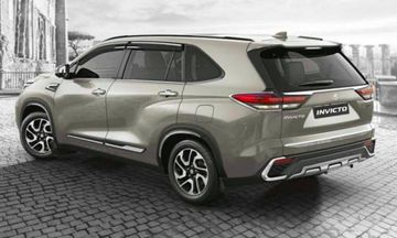 Maruti Invicto Interior And Exterior Accessories Detailed