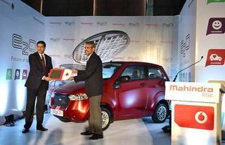 Mahindra Reva and Vodafone Join hands to Enhance e2o functionality