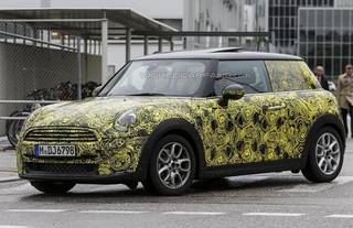 2014 MINI Cooper Caught Testing in Germany