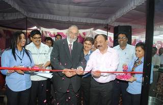 Force Motors Opens a new Dealership in New Delhi