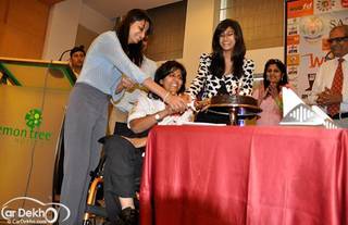 Deepa Malik's inspiring drive finally concludes in Delhi Deepa Malik's inspiring drive finally concludes in Delhi